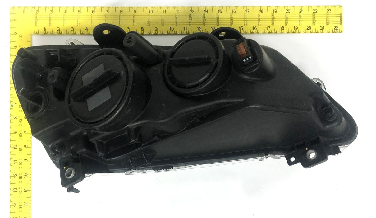 GM Driver Side Headlamp Assembly Chipped Amber Lens 92245554 (5554U) NOS