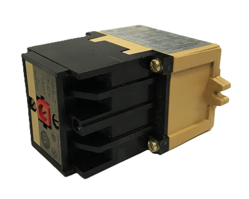 Allen-Bradley Series B Type P Control Relay 700-P000A1 NOS