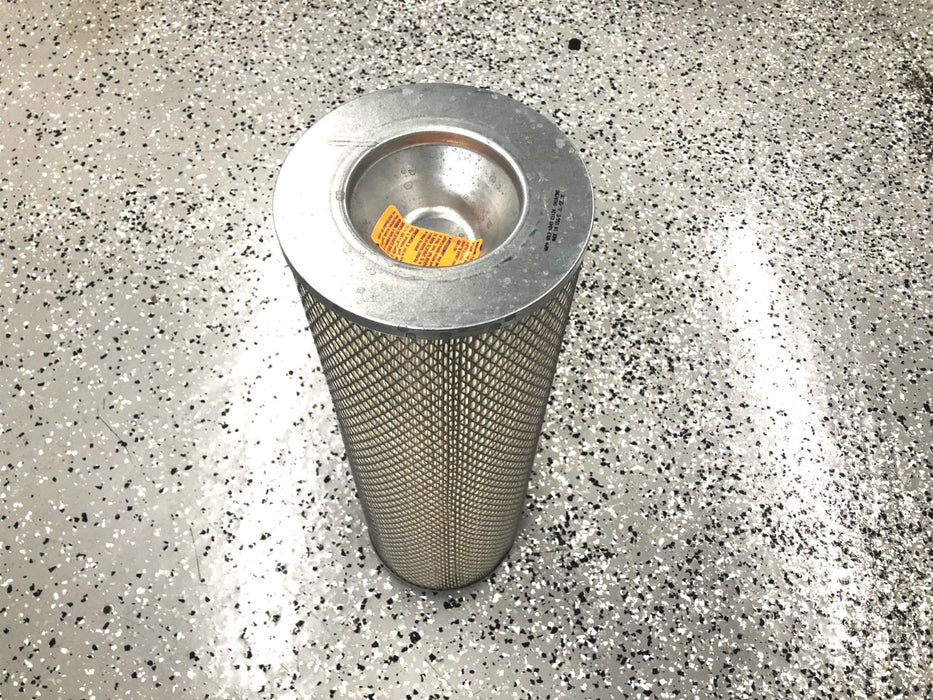 Napa Gold Air Filter 6845 (NOS)