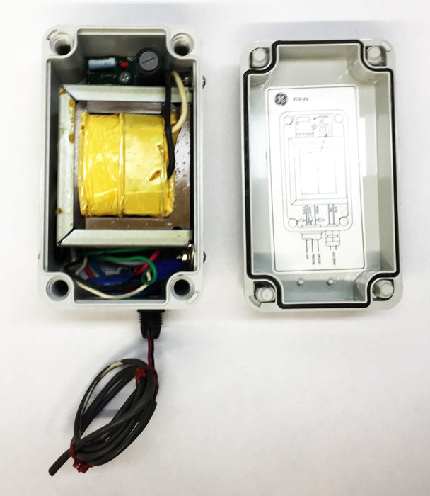 GE Security Camera Outdoor Power Supply Enclosure Assembly KTP-24 (E154515) USED