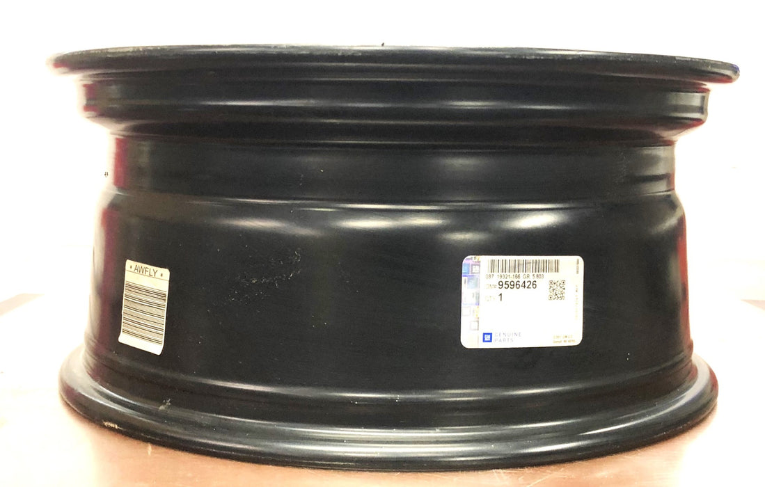 GM 17x7.5J Wheel Assembly 9596426 NOS