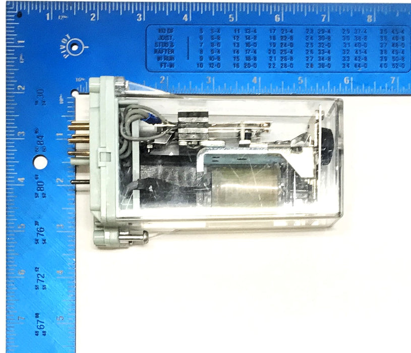 ABB Auxiliary Relay RXIC1 (RK 426 235-CM) USED