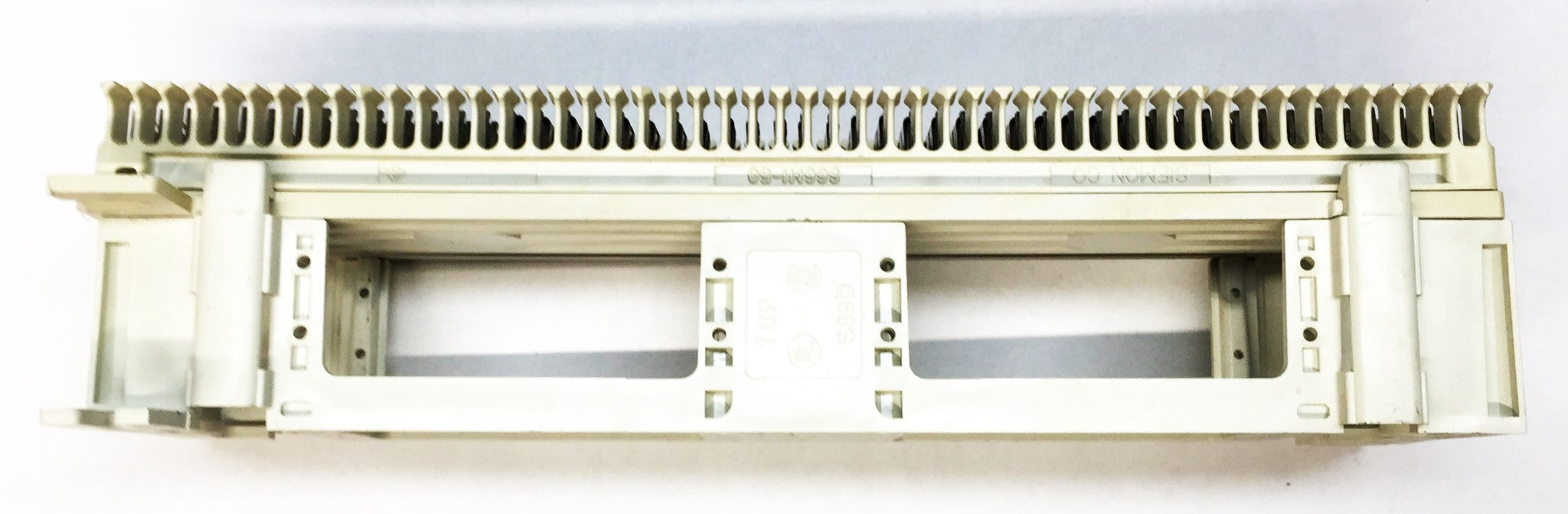 Siemon Punch-Down Contact Block S66M1-50 USED