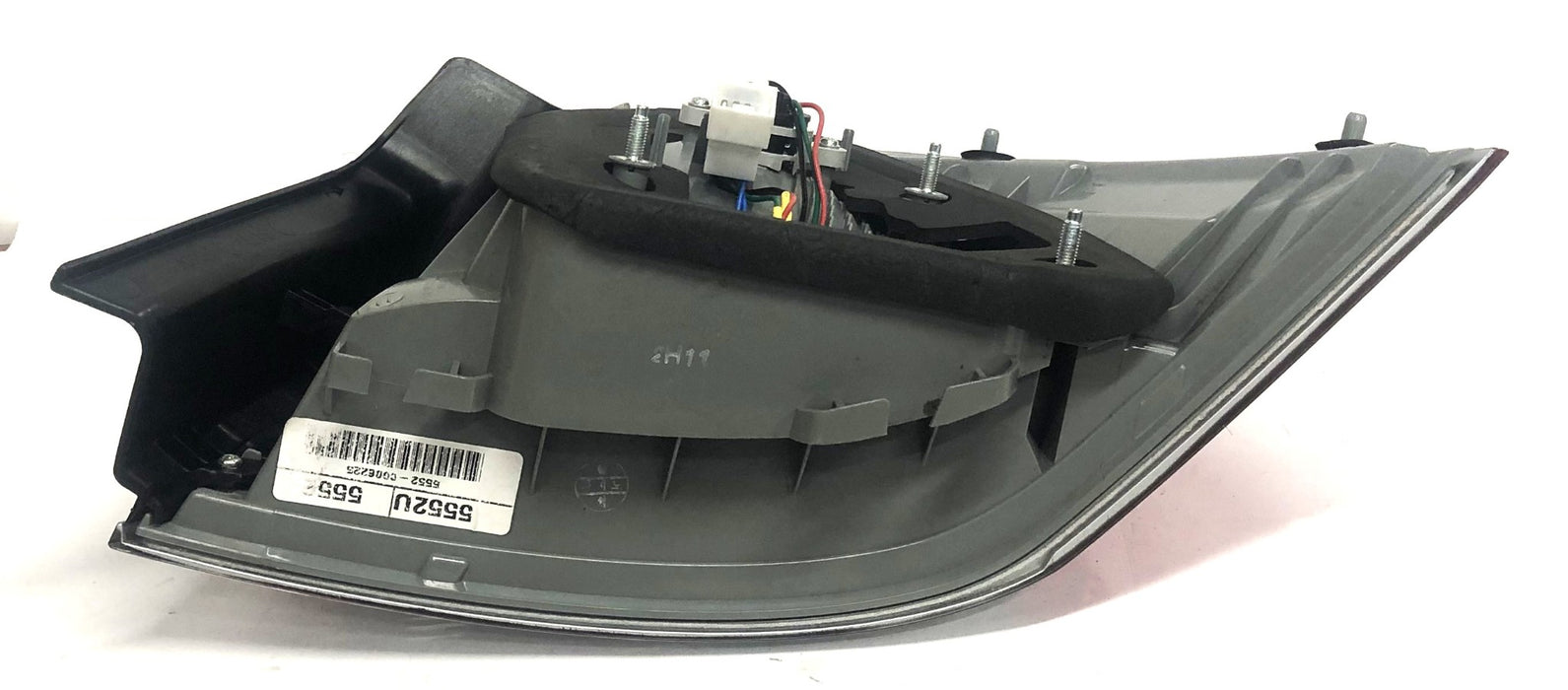 Unbranded Left Hand Tail Light Assembly 5552U (5552-0006225) NOS