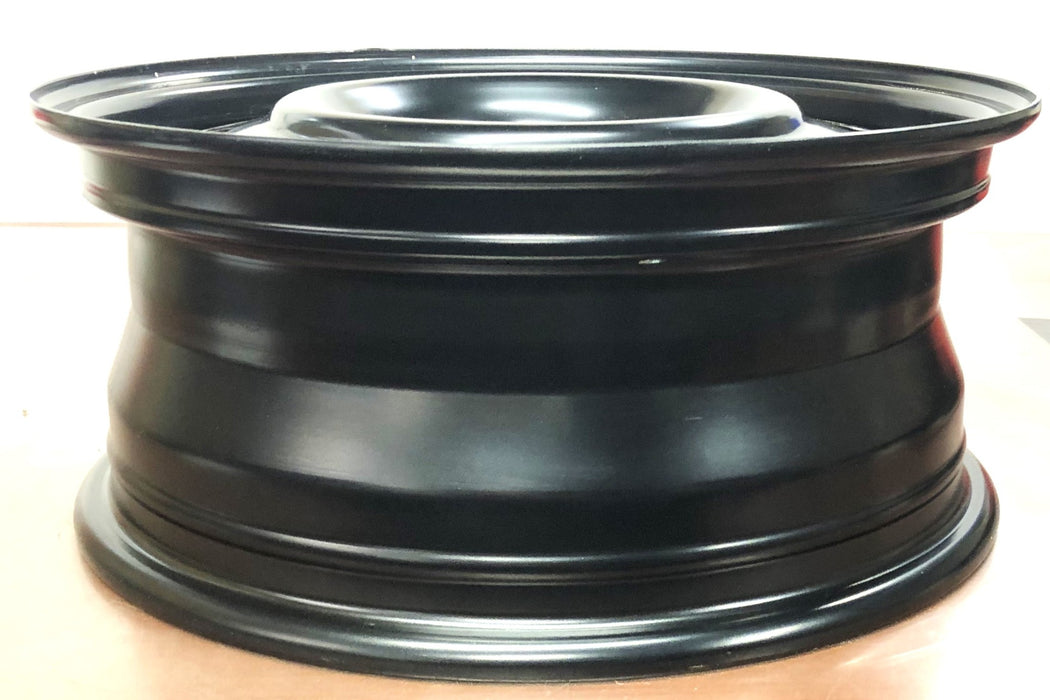 GM 16x6.5 Inch Wheel Assembly 20989817 NOS
