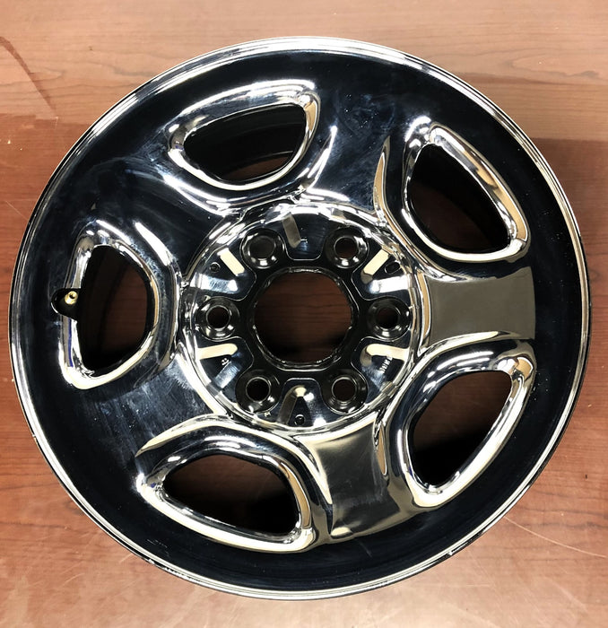 GM 16x6.5 Inch Steel Chrome Clad Wheel Assembly 9593150 (09593150) NOS