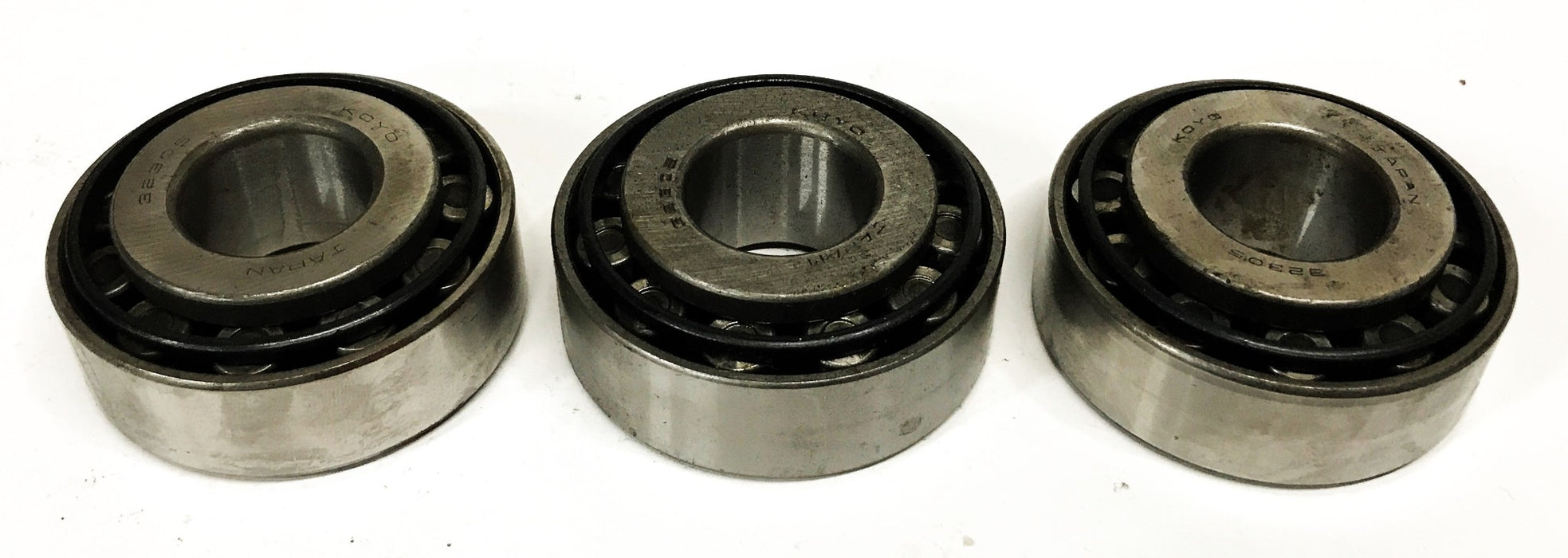 Koyo Tapered Roller Bearing Cone and Cup 32305 [Lot of 3] NOS