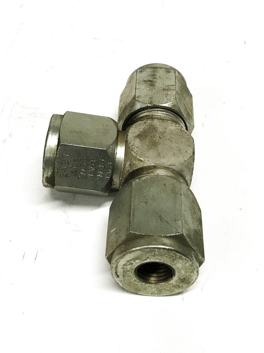 Lenz 3/4 inch Female x 1/2 inch Female x 1/2 inch Female Union Tee NOS