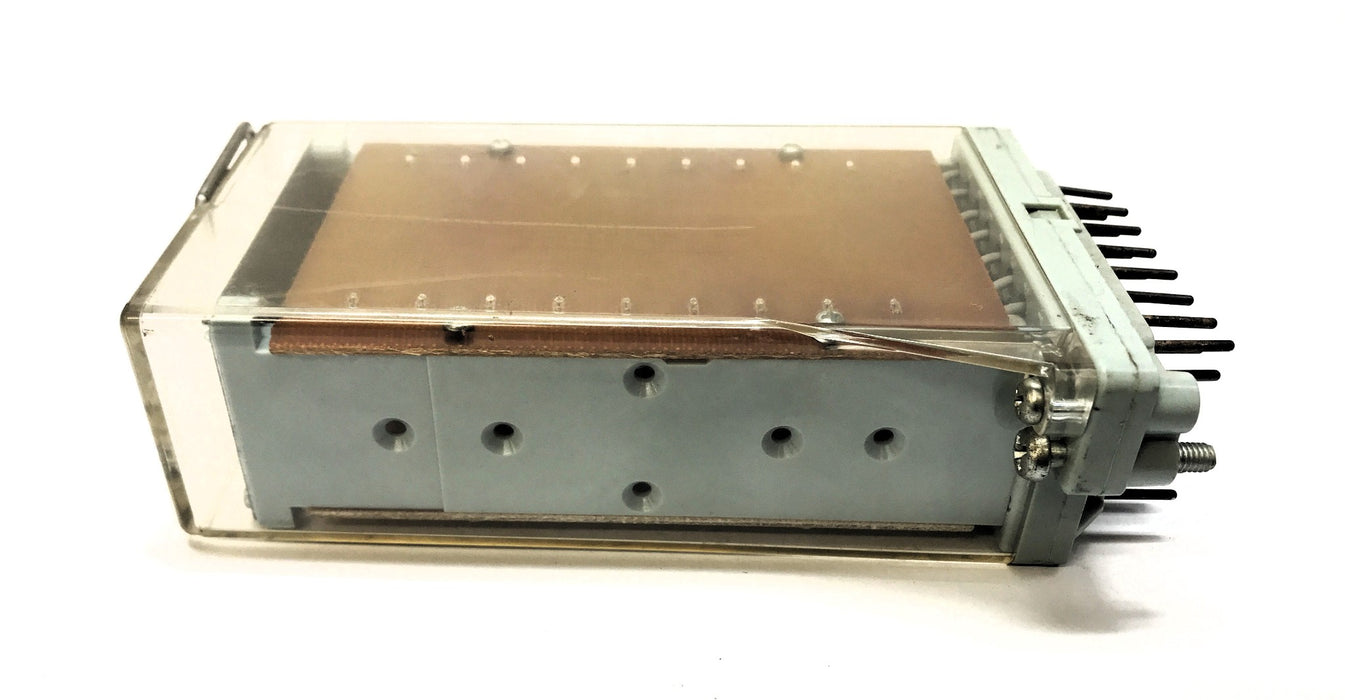 Asea Combiflex Auxiliary Relay (Small Crack in Plastic) RXTDA1 (5653 145-R) USED