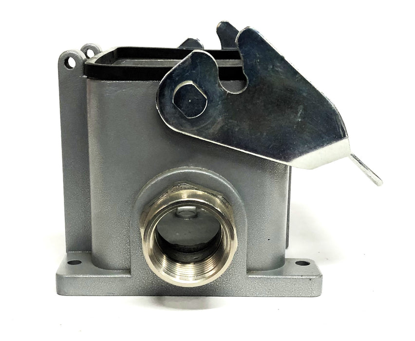 Walther 3.18x4.86 Inch ID Wall Mount Socket Housing BB548 NOS