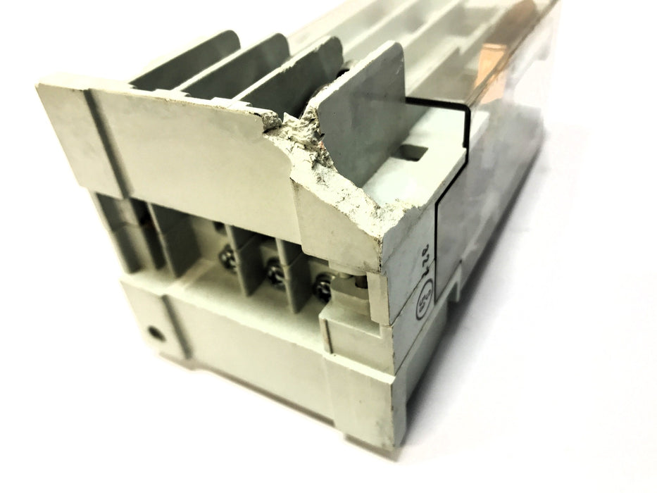 Asea Thermal Overload Relay (Broken Plastic on Base) RVP40 (SK 422 022-B) USED