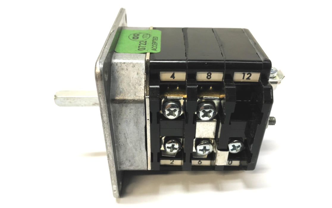 ABB 690V 25A IEC 947-3 AC 22B Rotary Switch SK 632 021-E (5283282-1) USED