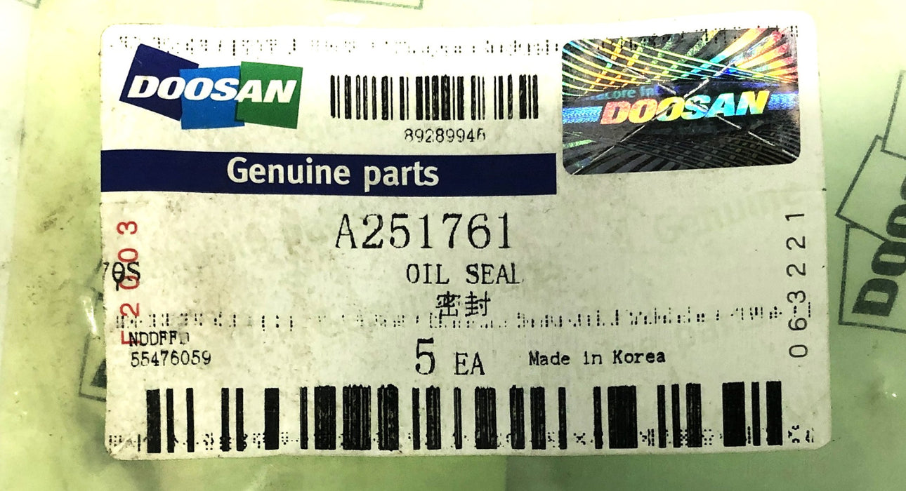 Doosan Oil Seal A251761 NOS