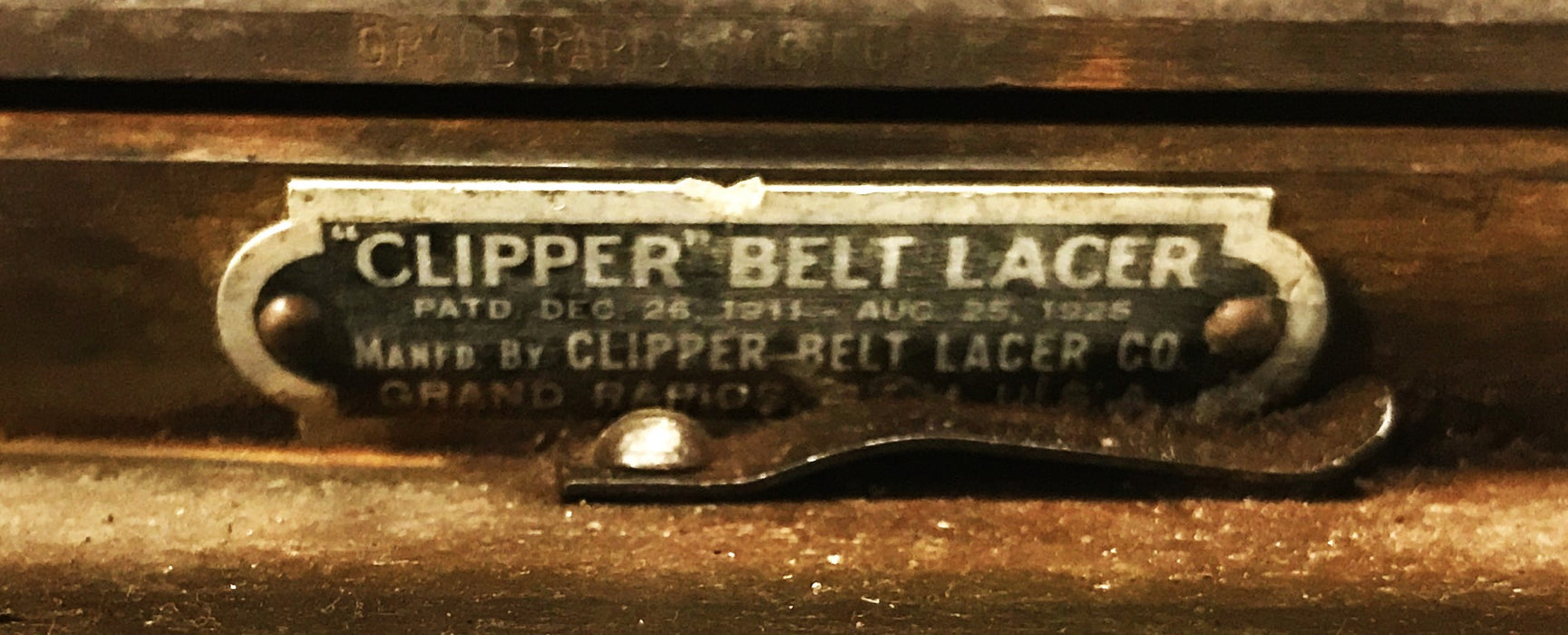 Clipper Company Vintage 3-6 inch Belt Lacer 279699 USED