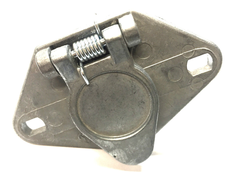 Unbranded 6-Way Trailer Wiring Socket with Concealed Terminal 11-609 NOS