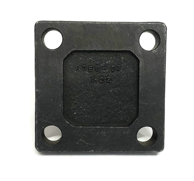 Unbranded 3-1/2 Inch Base 2-5/8 Inch Height 3/4 Inch ID Eye Bracket BDEB-07 NOS