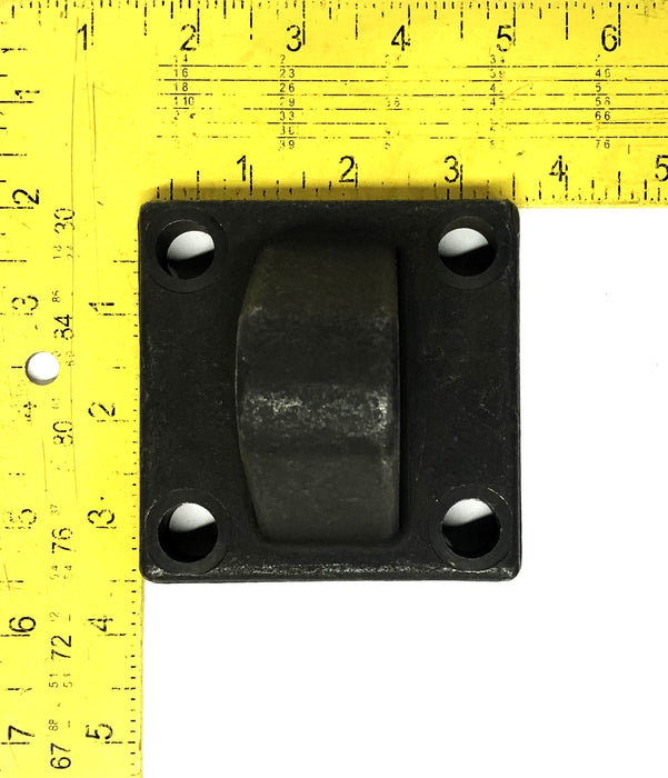 Unbranded 3-1/2 Inch Base 2-5/8 Inch Height 3/4 Inch ID Eye Bracket BDEB-07 NOS