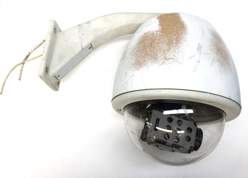 Interlogix 37X Day/Night Camera w/Enclosure and Mounting Bracket UVP-D37N NOS