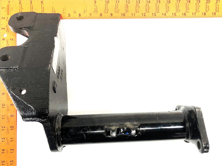 Meritor Camshaft & Air Brake Chamber Bracket A263299M6306 NOS