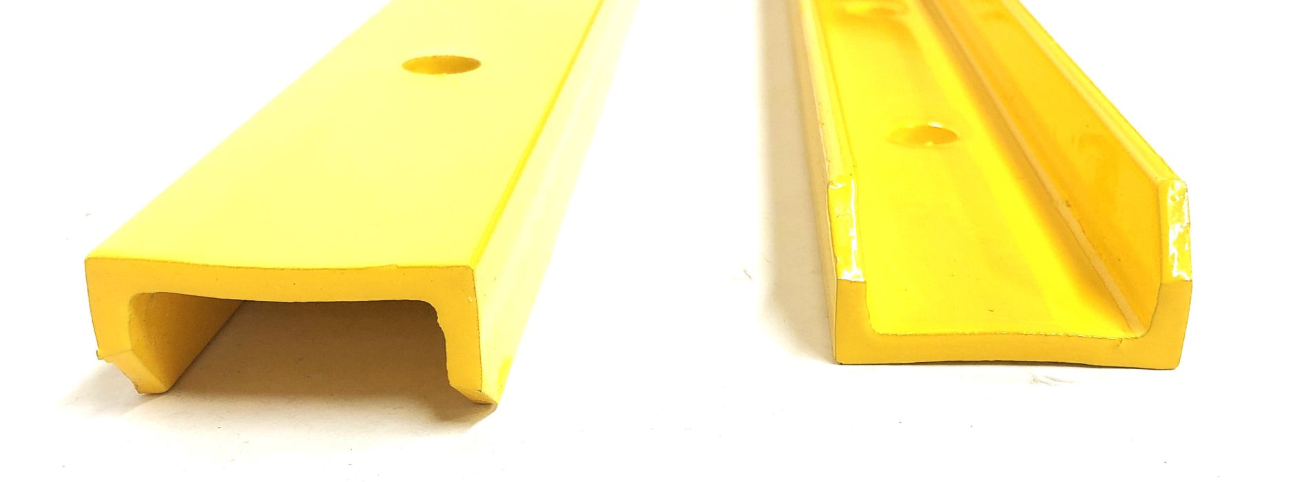 Fabenco 30 Inch Yellow Galvanized Steel Self Closing Safety Gate A71-30PC NOS