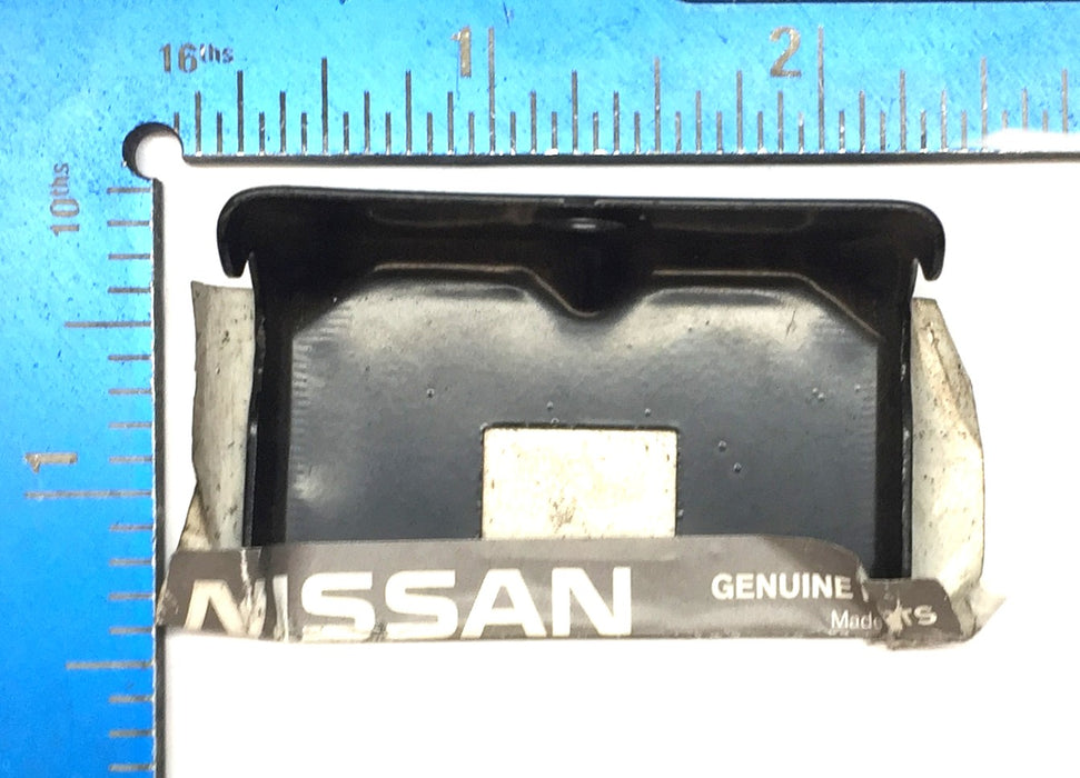 Nissan Group Rear Retainer Support Bracket 85244-1CA0A NOS