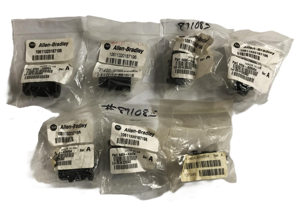 Allen-Bradley Series A Cable Grip 440A-A09004 [Lot of 7] NOS