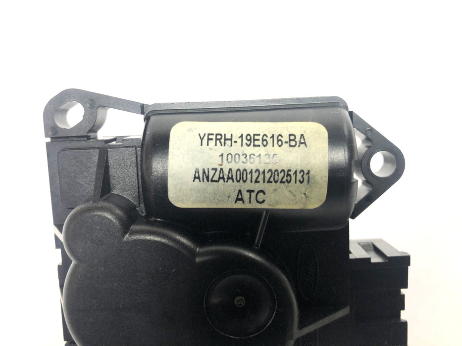Ford HVAC Air Door Actuator YFRH-19E616-BA NOS