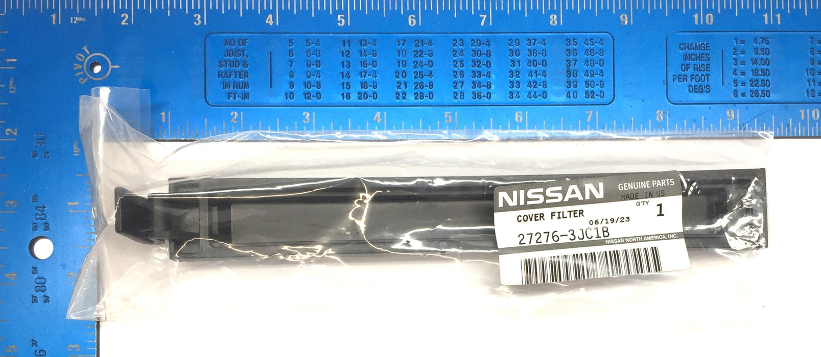 Nissan Group Filter Cover 27276-3JC1B NOS
