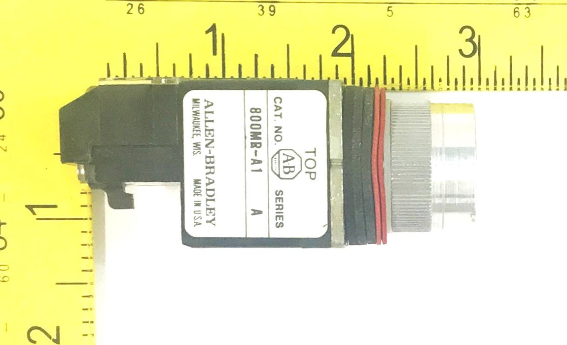 Allen-Bradley Pushbutton Unit Round Flush Head Green Button 800MR-A1AS NOS