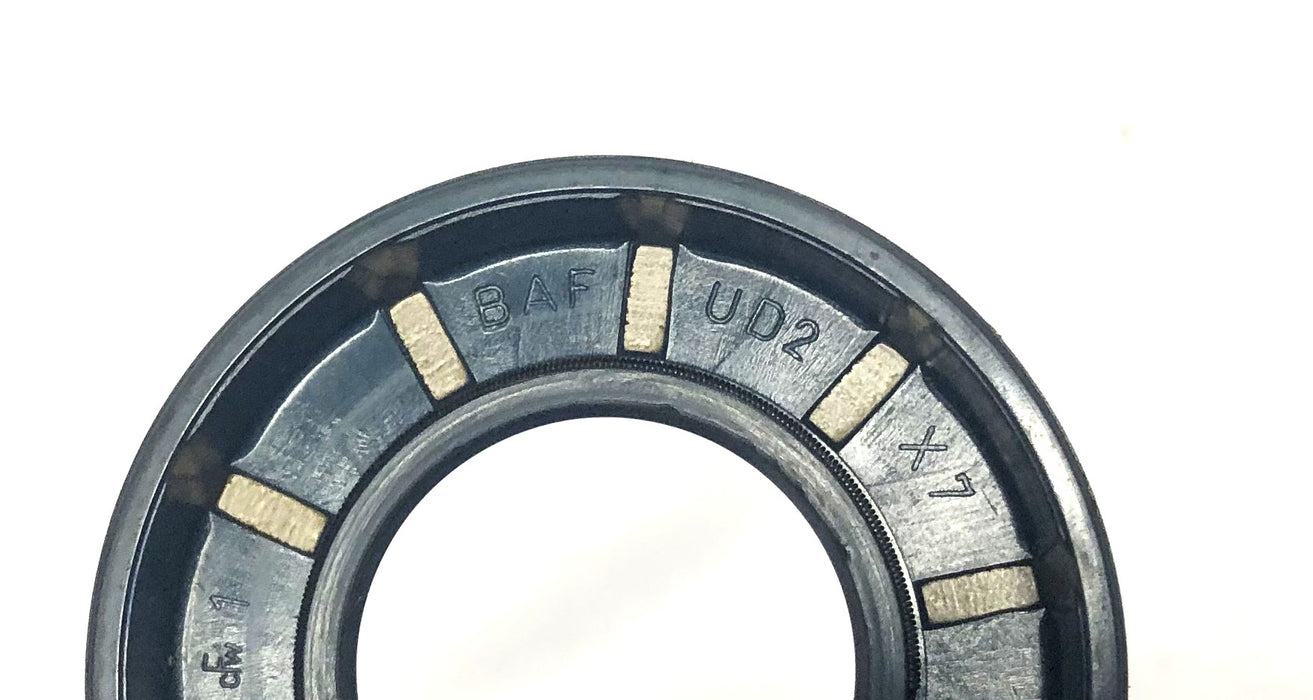 CFW BAF UD2 X7 Oil Seal 25 47 10/7 A NOS
