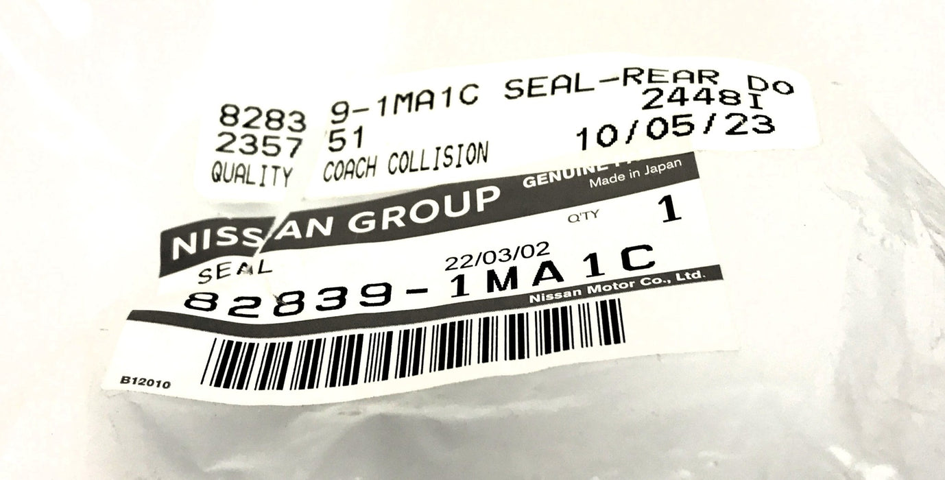 Nissan LH Rear Door Partition Seal 82839-1MA1C NOS