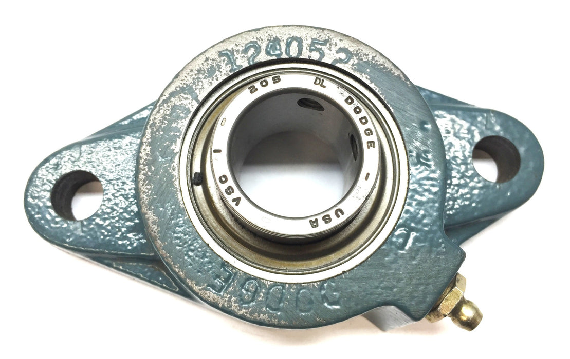 Dodge 2-Hole Mount Pillow Block w/Zerk Fitting 124052 (205) USED