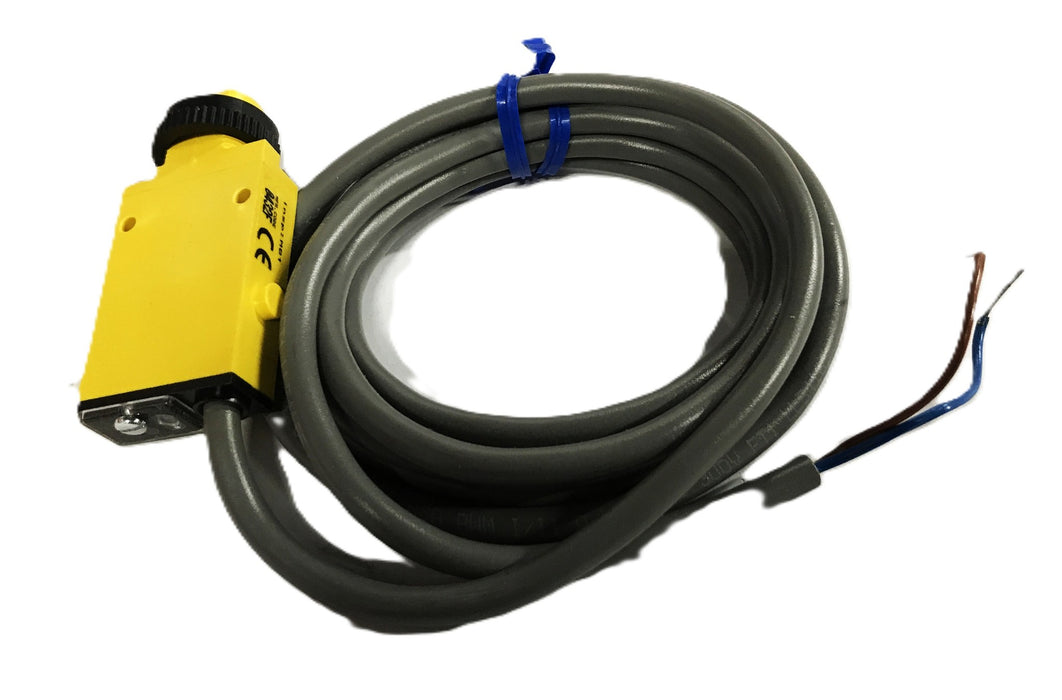 Banner Electric Photoelectric Sensor 26060 NOS