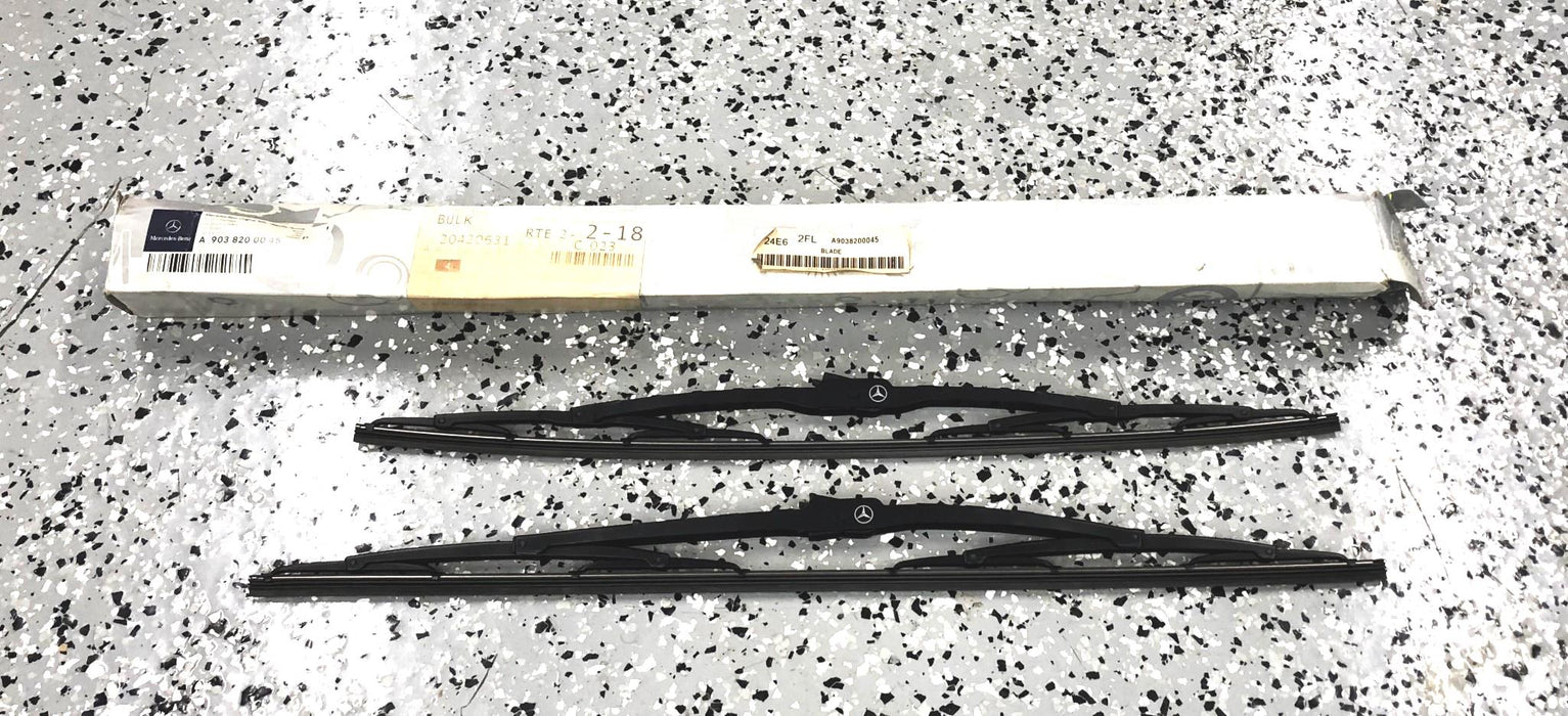 Mercedes-Benz Front Wiper Blade Set A9038200045 NOS