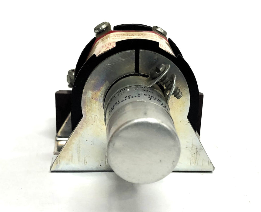 Mack Electric Devices Frame FN Coil 110XD7 2HP Mercury Relay A80C NOS