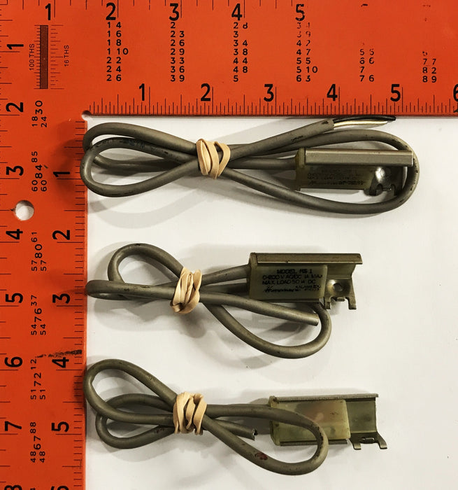 Humphrey Model RS-1 Magnetic Reed Switch C140-30 [Lot of 3] USED