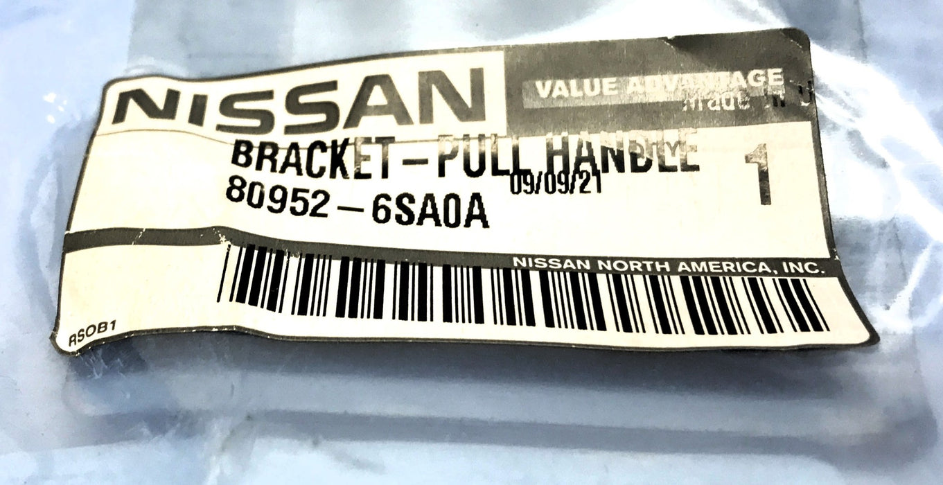 Nissan Front Right Door Trim Panel Bracket 80952-6SA0A NOS