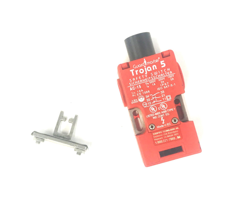 Guardmaster Trojan 5 Safety Switch AC-15 Type MSS-5 M20 11090 USED
