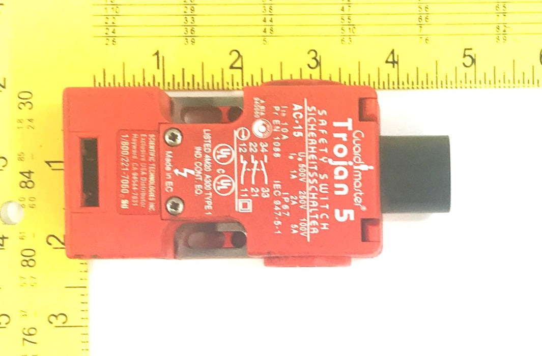 Guardmaster Trojan 5 Safety Switch AC-15 Type MSS-5 M20 11090 USED