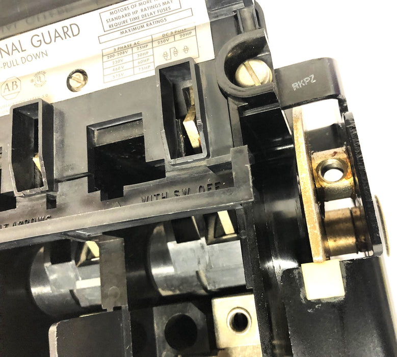 Allen-Bradley 100AMP 600VAC 250VDC Series A Line Terminal Guard 1494V-DS100 USED