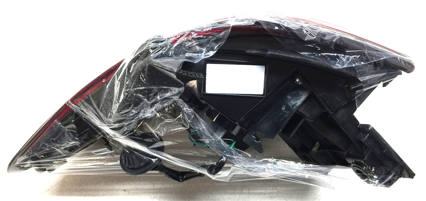 Nissan LH Rear Outer LED Tail Lamp Assembly 26555-6GW0A NOS