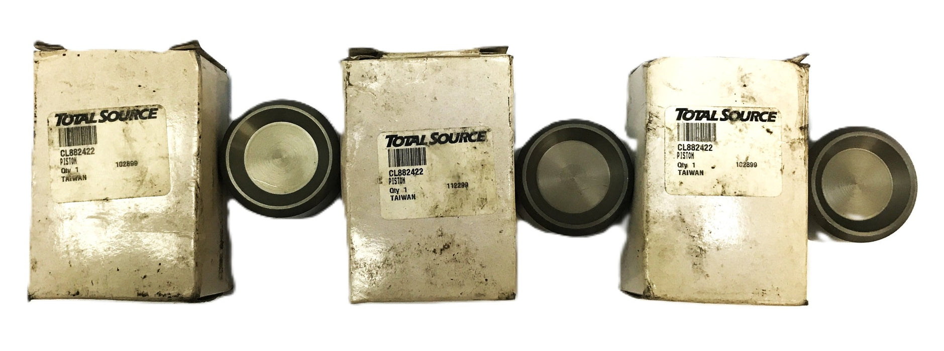 Total Source Forklift Clark Piston CL882422 [Lot of 3] NOS