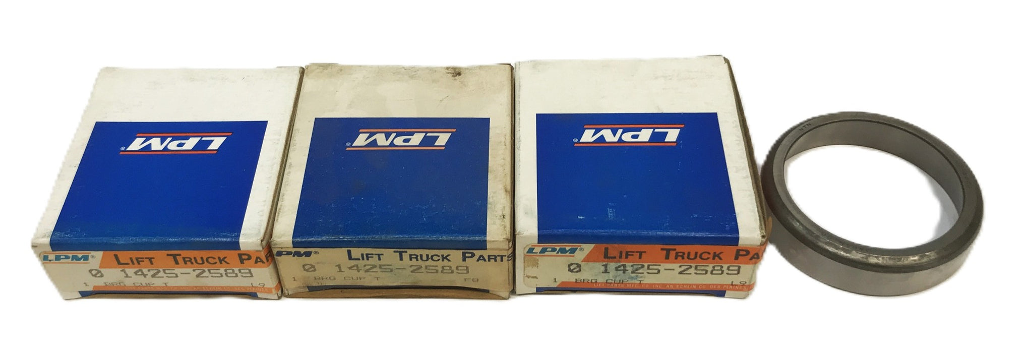 LPM Tapered Roller Bearing Cup 1425-2589 [Lot of 3] NOS