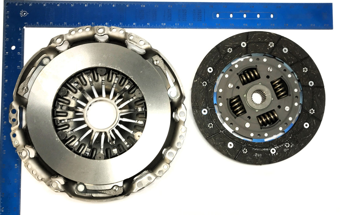 Nissan Manual Transmission Clutch Pressure Plate Cover Assembly 30205-CD00C NOS