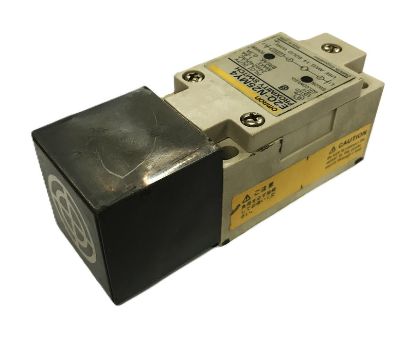 Omron Proximity Switch E2Q-N25MY4 USED