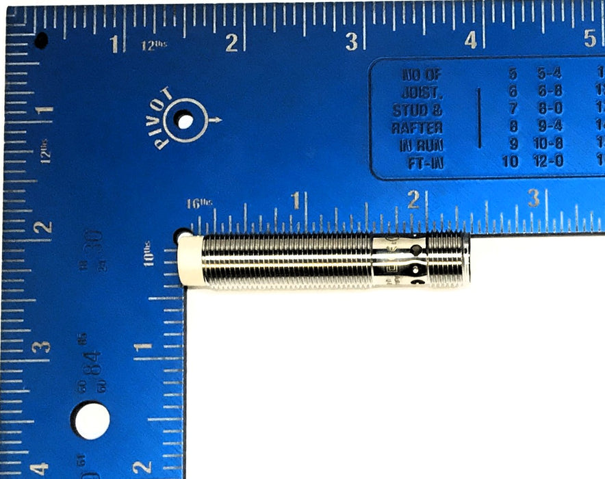IFM Proximity Sensor IF5811 NOS