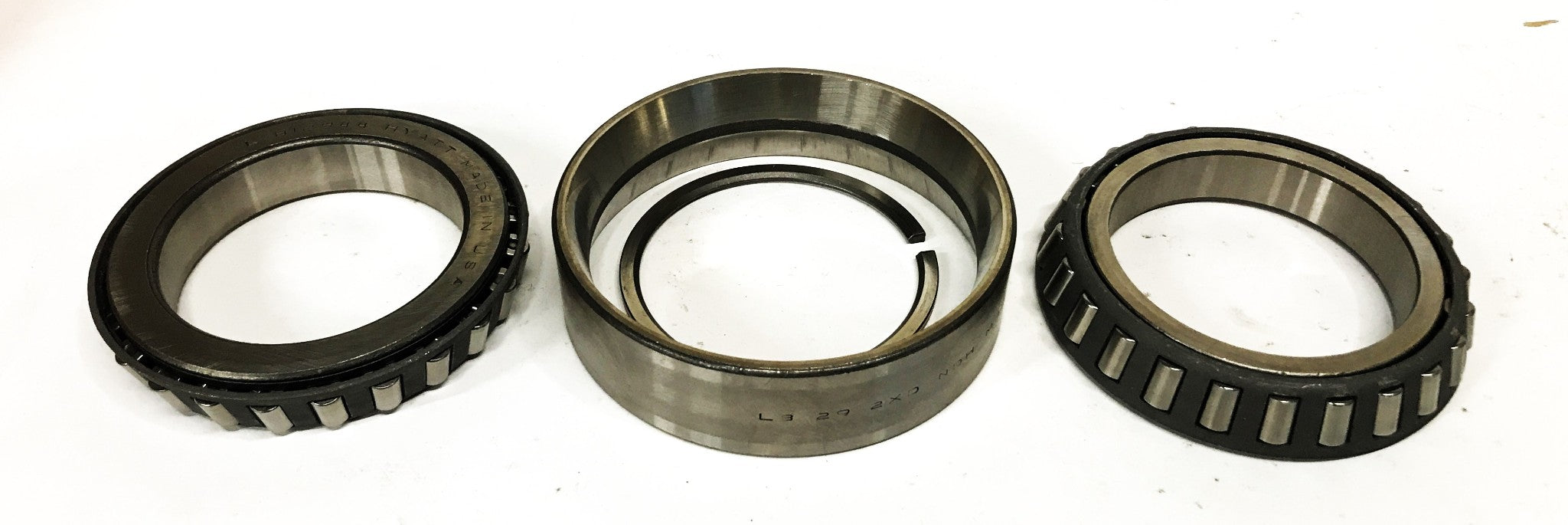 Hyatt Double Row Tapered Roller Bearing Assembly L812944 NOS