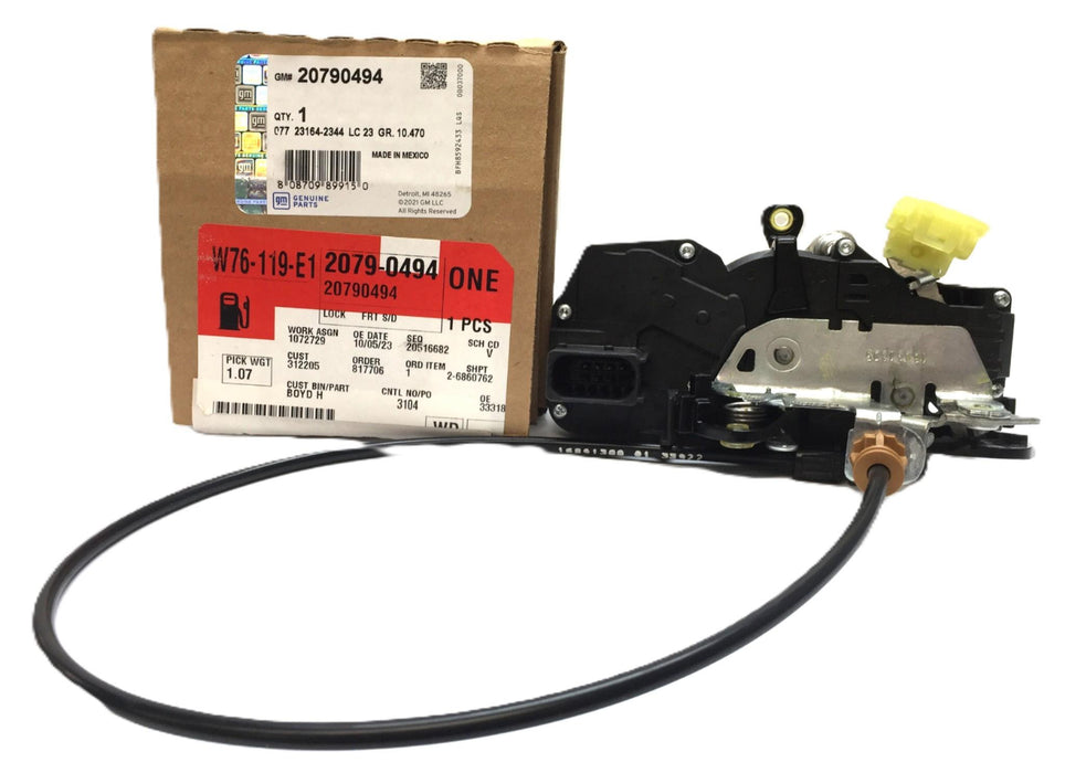 General Motors/GM Front Driver Side Door Lock Assembly 20790494 NOS