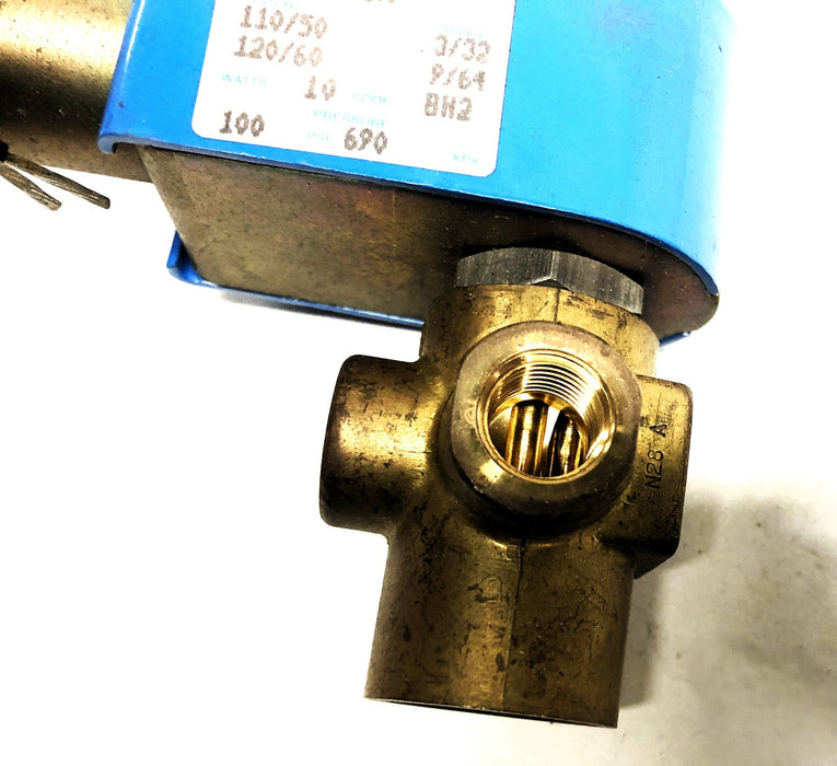 Honeywell 3-Way Solenoid Valve 714N2B1A NOS