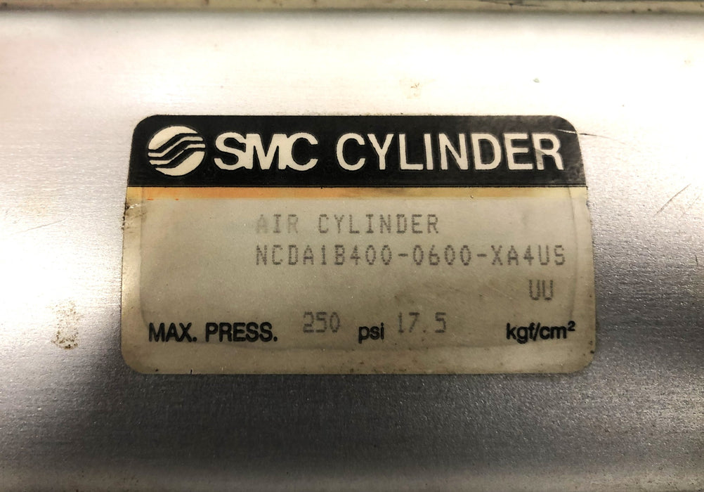 SMC 250 Max Pressure 17.5psi UUkgf/cm2 Air Cylinder NCDA1B400-0600-XA4US USED